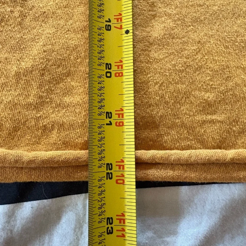 Fifth sun: Venice Beach Graphic Tee in Mustard - Picture 13 of 13